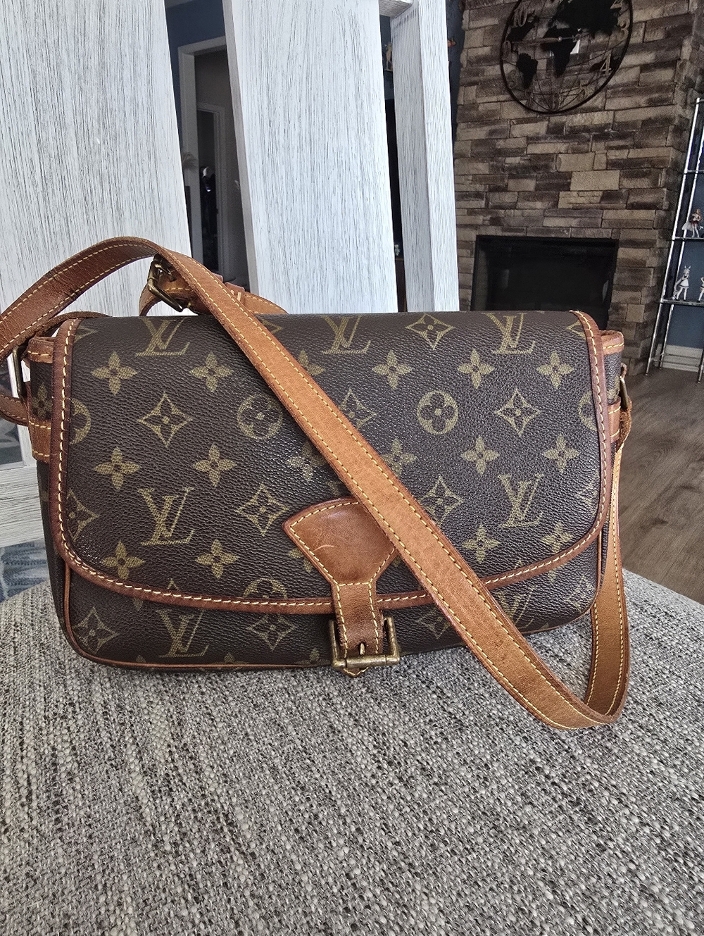 Authentic Louis Vuitton Monogram Sologne Canvas Crossbody